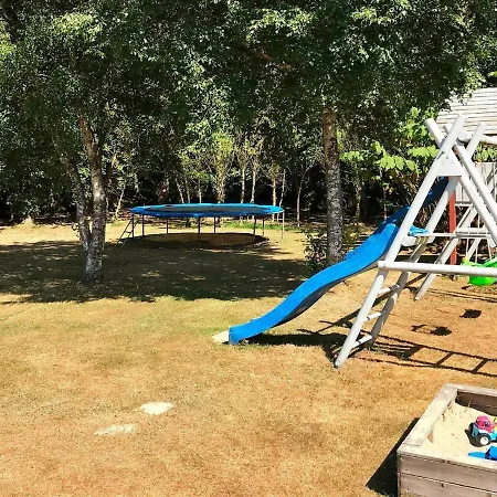 Three-bedroom Holiday In 86 * Blåvand