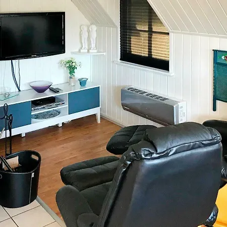 Three-bedroom Holiday In 86 Dom wakacyjny